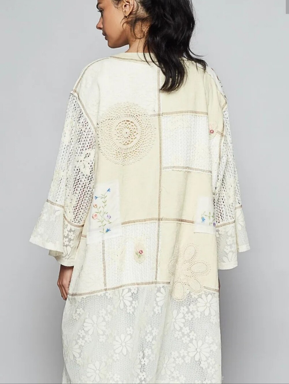 POL Ivory Lace Open Kimono Cardigan - Picture 3 of 6